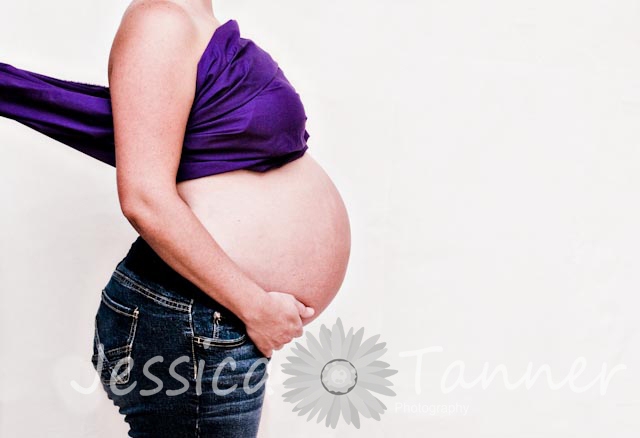 pregnancy portrait photography