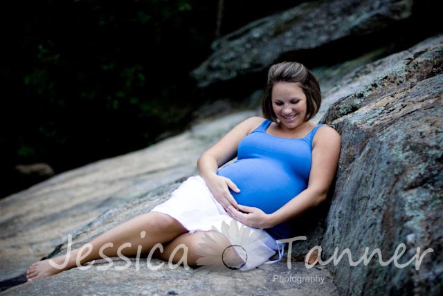 pregnancy portrait photography