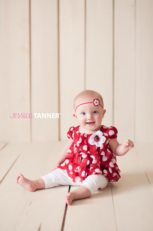 Sitting up is so much fun! {Dahlonega, Ga Baby Photographer | Jessica Tanner Photography}