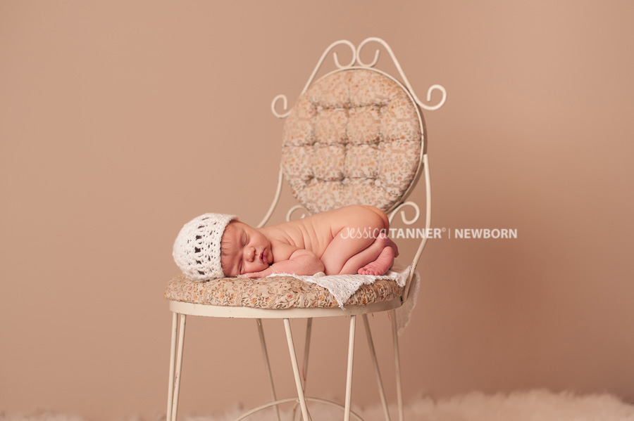 Newborn photographer in Winder GA