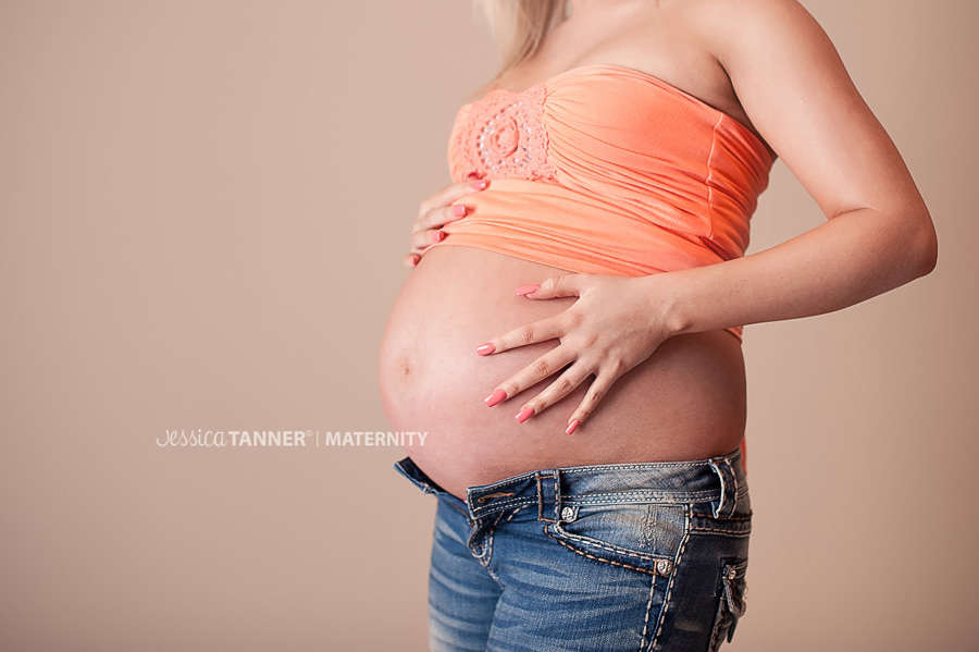 maternity photography in Lilburn GA