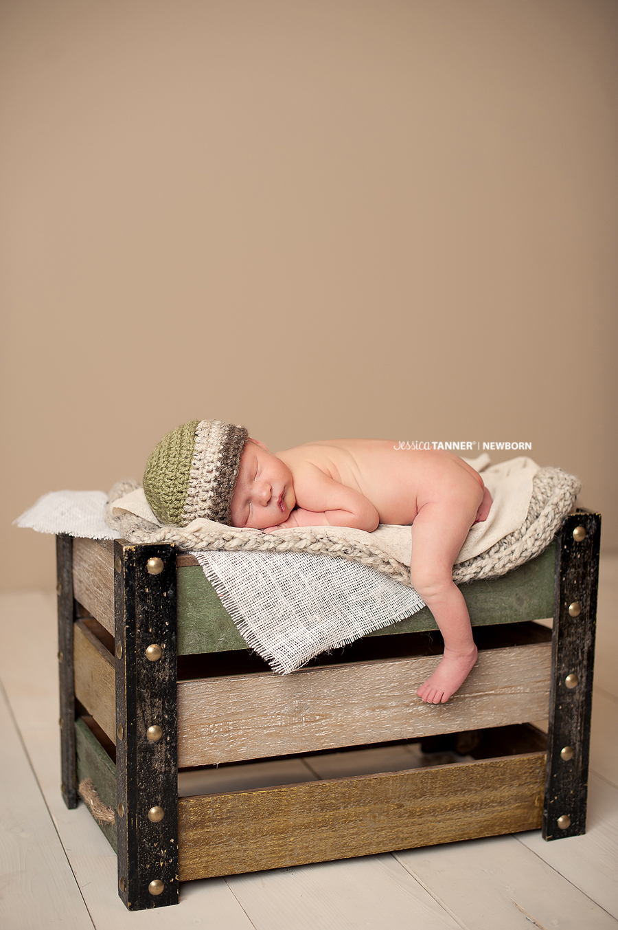 newborn photographer in alpharetta ga