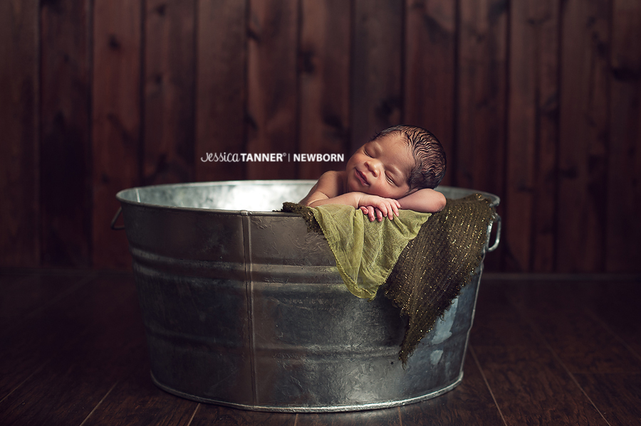 Gwinnett newborn photographer