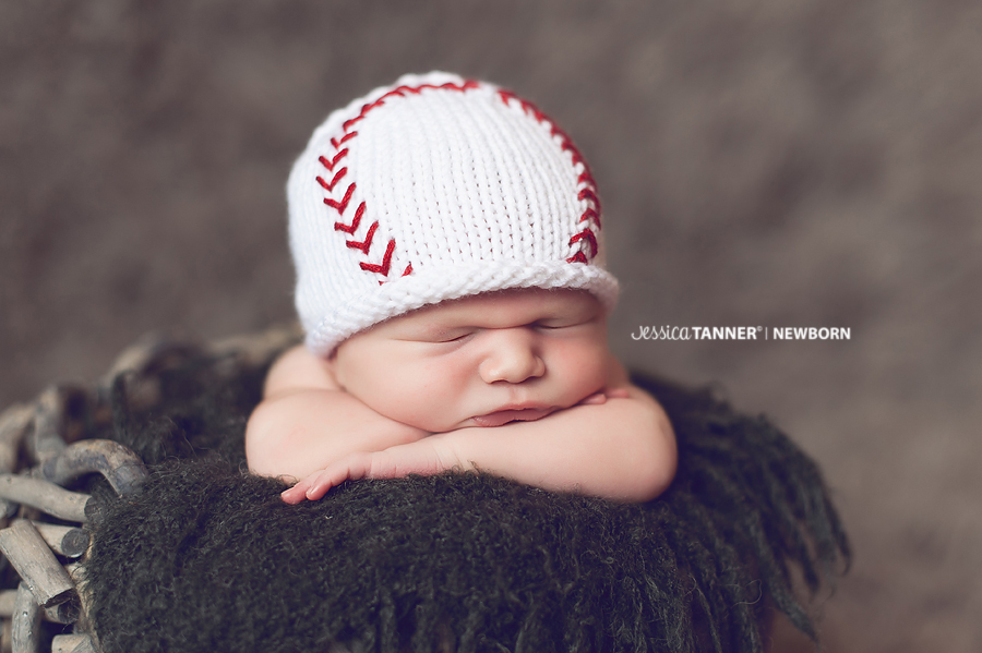 Newborn Photographer in Lilburn, Ga