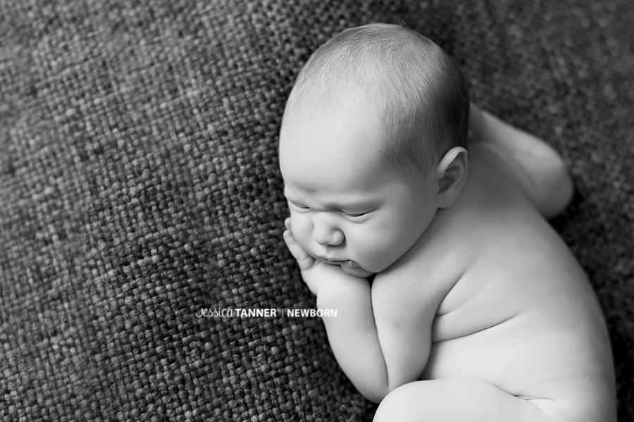 Newborn Photographer in Lilburn, Ga