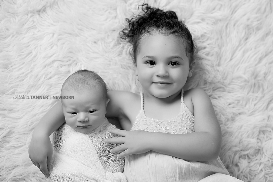 newborn photographer in marietta ga