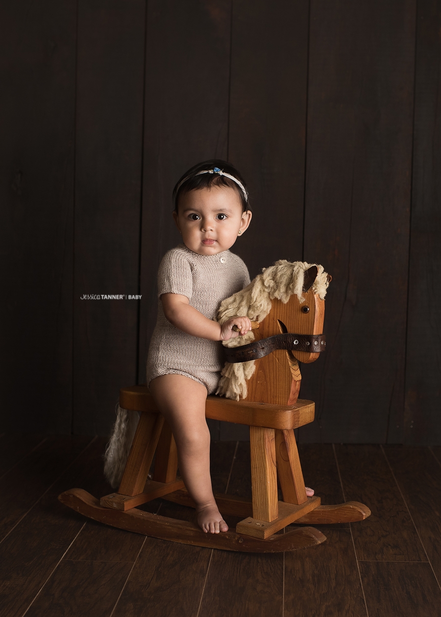 Elena – 1 Year Old / Cake Smash Session